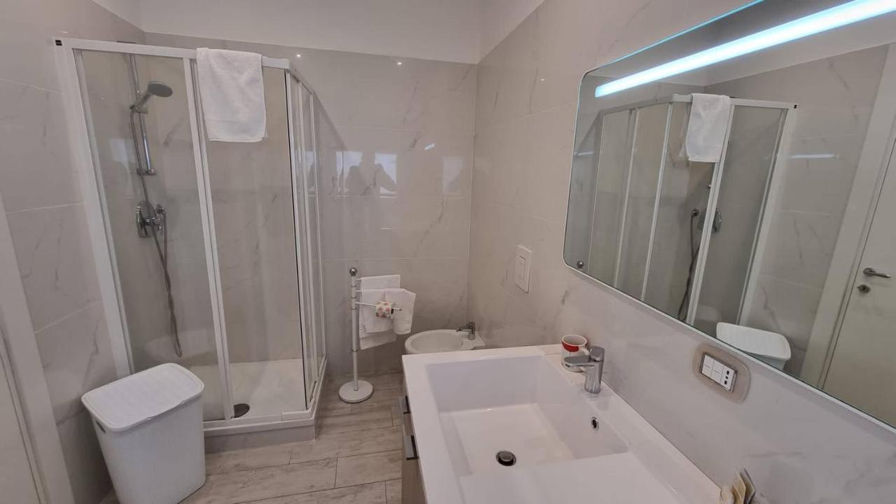 Central Home Таранто Екстер'єр фото